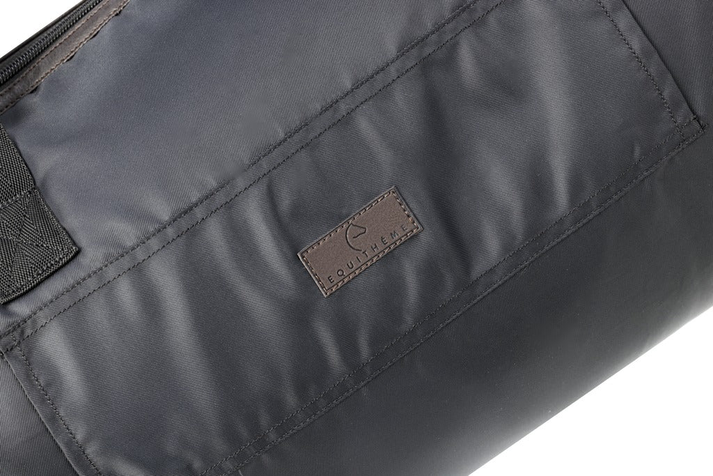 EQUITHÈME Soft Bowling Bag – Sleek, Soft, and Perfectly Versatile